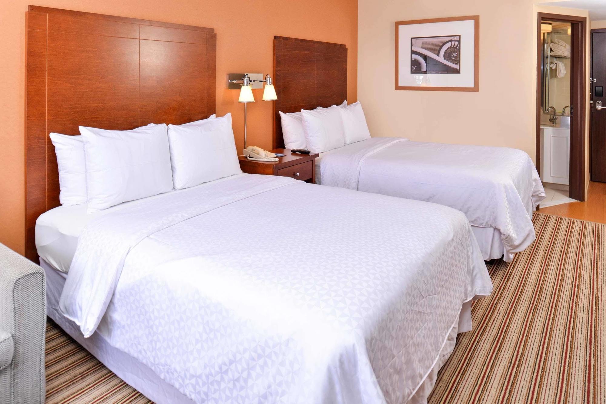 Embassy Suites By Hilton Detroit Metro Airport Romulus Zewnętrze zdjęcie